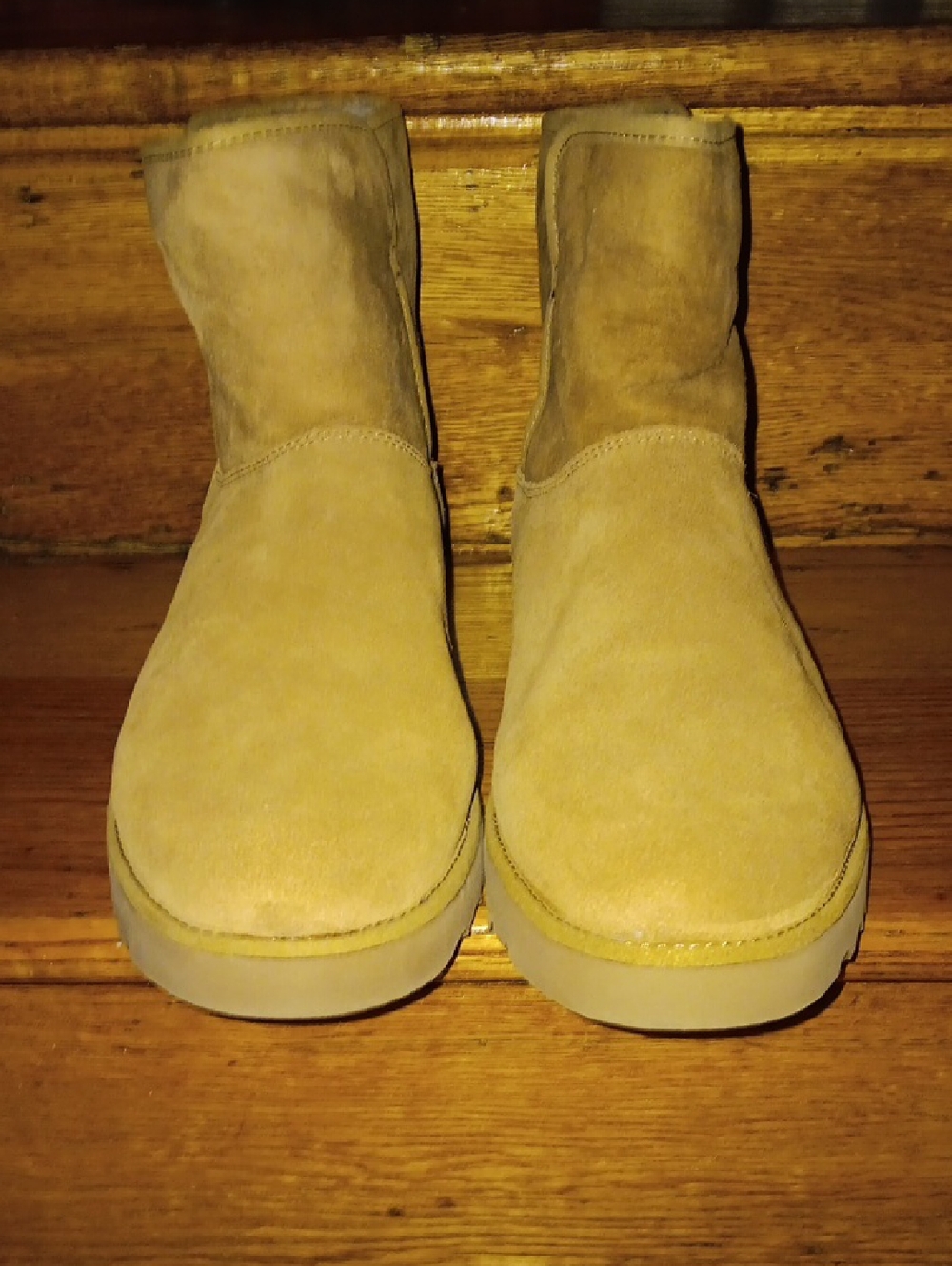 UGG Chestnut Short Classic Boot